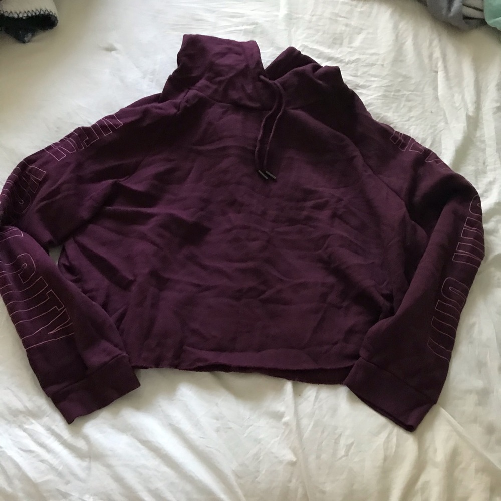 Women’s aeropostale cropped hoddie